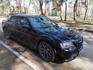 Авто Chrysler 300C 2016 № 8867126