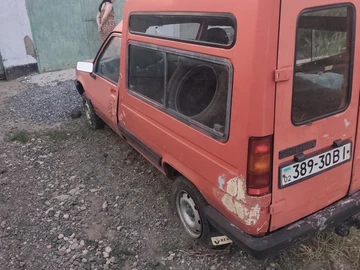 Авто Renault 11 1988 № 8867182