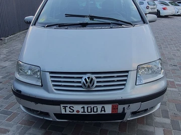 Авто Volkswagen Sharan 2002 № 8867212