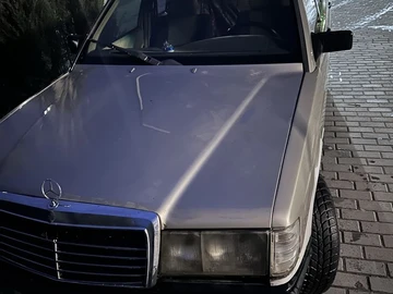 Авто Mercedes 190 1987 № 8867337