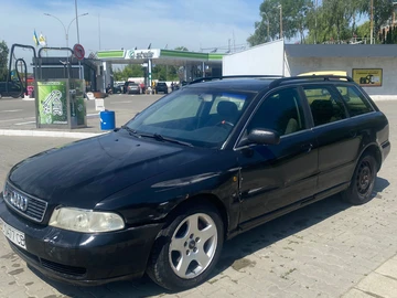 Авто Audi A4 1999 № 8867341