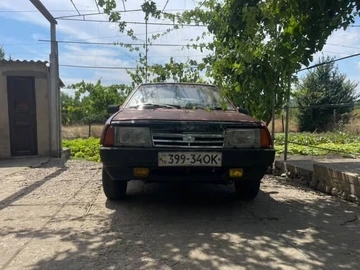 Авто ВАЗ 2109 1995 № 8867351