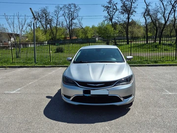 Авто Chrysler 200 2014 № 8867357