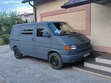 Авто Volkswagen Transporter 1996 № 8867400