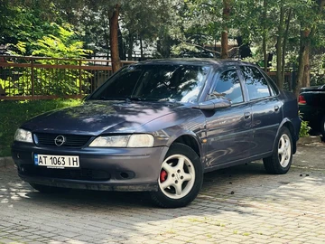Авто Opel Vectra 1997 № 8867422