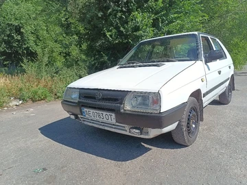Авто Skoda Favorit 1992 № 8867447
