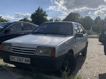 Авто ВАЗ 21099 1998 № 8867563