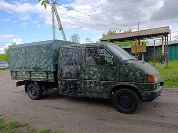 Авто Volkswagen Transporter 1999 № 8867564