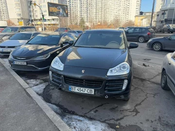 Авто Porsche Cayenne 2007 № 8867682