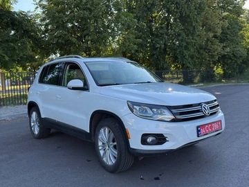 Авто Volkswagen Tiguan 2015 № 8867848