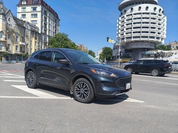 Авто Ford Escape 2022 № 8867902