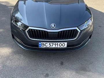 Авто Skoda Octavia 2021 № 8867904