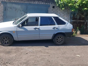 Авто ВАЗ 2109 1987 № 8867919