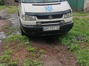 Авто Volkswagen Transporter 2002 № 8868009