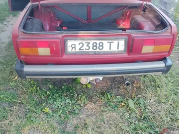 Авто ВАЗ 2105 1989 № 8868036