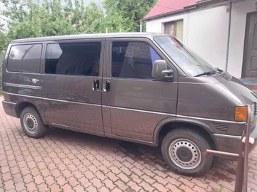 Авто Volkswagen Transporter 1999 № 8868070