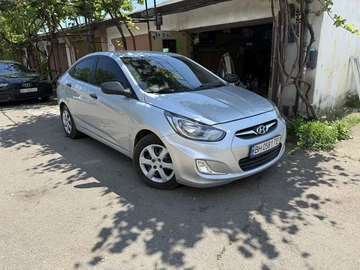 Авто Hyundai Accent 2011 № 8868082