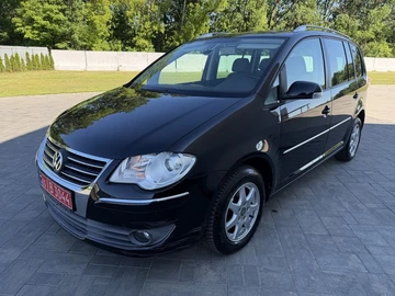 Авто Volkswagen Touran 2007 № 8868196