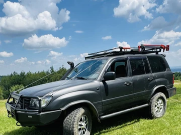 Авто Toyota Land Cruiser 100 2001 № 8868206