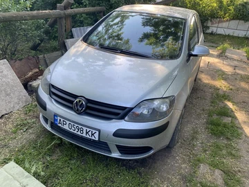 Авто Volkswagen Golf Plus 2005 № 8868262