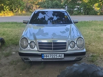 Авто Mercedes 280 1996 № 8868302