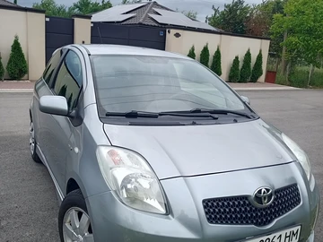 Авто Toyota Yaris 2008 № 8868435