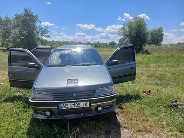 Авто Peugeot 405 1990 № 8868478