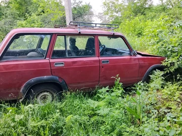 Авто ВАЗ 2104 1995 № 8868593
