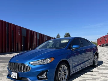 Авто Ford Fusion Usa  2019 № 8868656