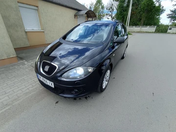 Авто Renault 4 2006 № 8868702