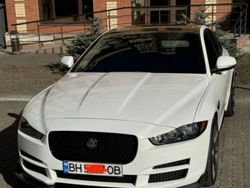 Авто Jaguar Xe 2016 № 8868748