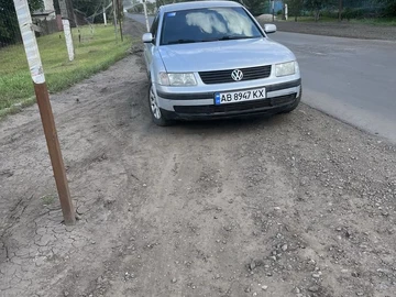Авто Volkswagen Passat Sedan 1998 № 8868891