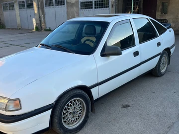 Авто Opel Vectra 1994 № 8869178