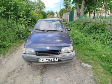 Авто Opel Kadett 1991 № 8869345