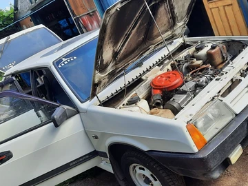 Авто ВАЗ 2109 1992 № 8869374