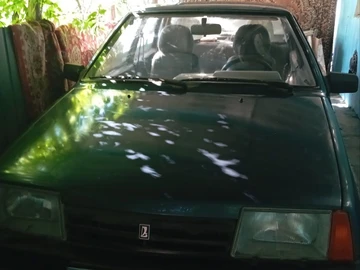 Авто ВАЗ 21099 2004 № 8869389