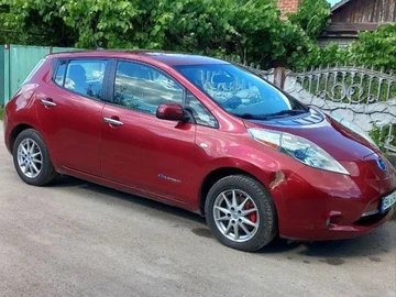 Авто Nissan Leaf 2011 № 8869424
