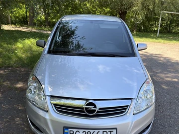 Авто Opel Zafira 2010 № 8869491