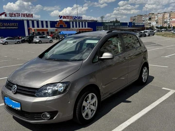 Авто Volkswagen Golf Plus 2011 № 8869525