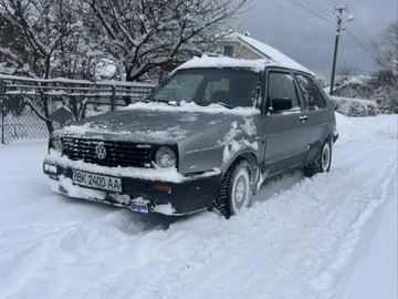 Авто Volkswagen Golf 1986 № 8869540