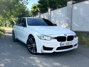 Авто BMW 3 Серия 2015 № 8869696