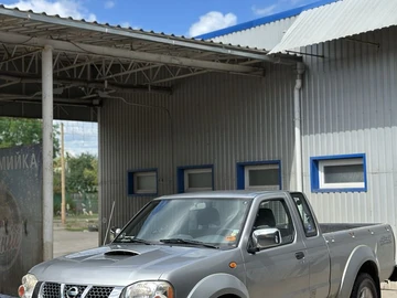 Авто Nissan Navara 2005 № 8869700