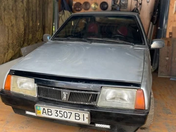 Авто ВАЗ 2109 1992 № 8869725
