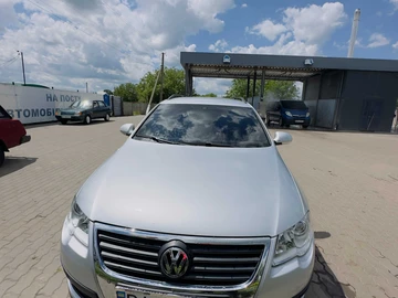 Авто Volkswagen Passat Variant 2010 № 8869896