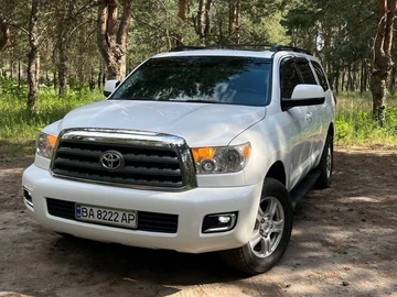 Авто Toyota Sequoia 2013 № 8869908