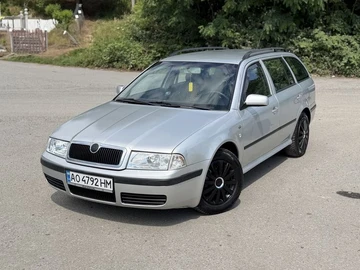 Авто Skoda Octavia 2003 № 8870142