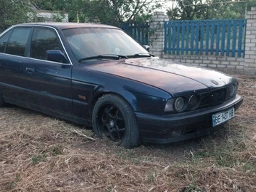 Авто BMW 5 Серия 1990 № 8870166