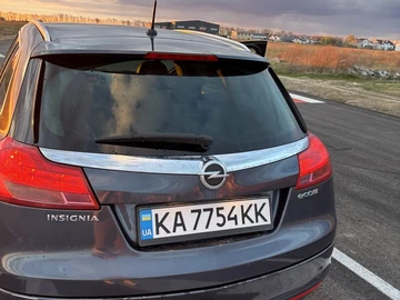 Авто Opel Insignia 2010 № 8870268