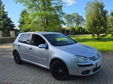 Авто Volkswagen Golf 2007 № 8870289