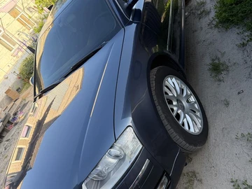 Авто Audi A8 2008 № 8870310